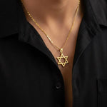 CONJUNTO DE CADENA DE HOMBRE ESCALERA  CON DIJE ESTRELLA